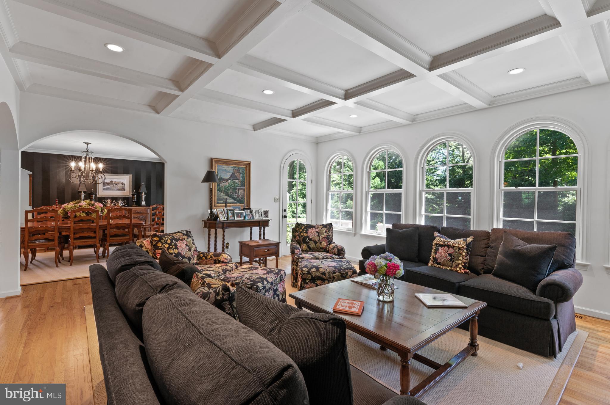 THE WOODS - Residential