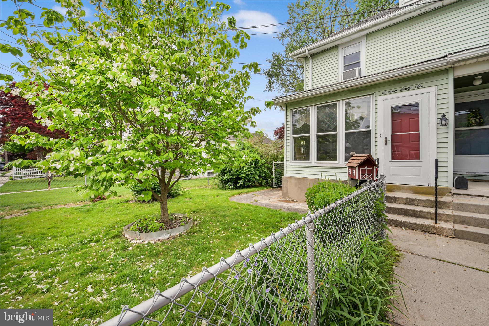 LINWOOD - Residential