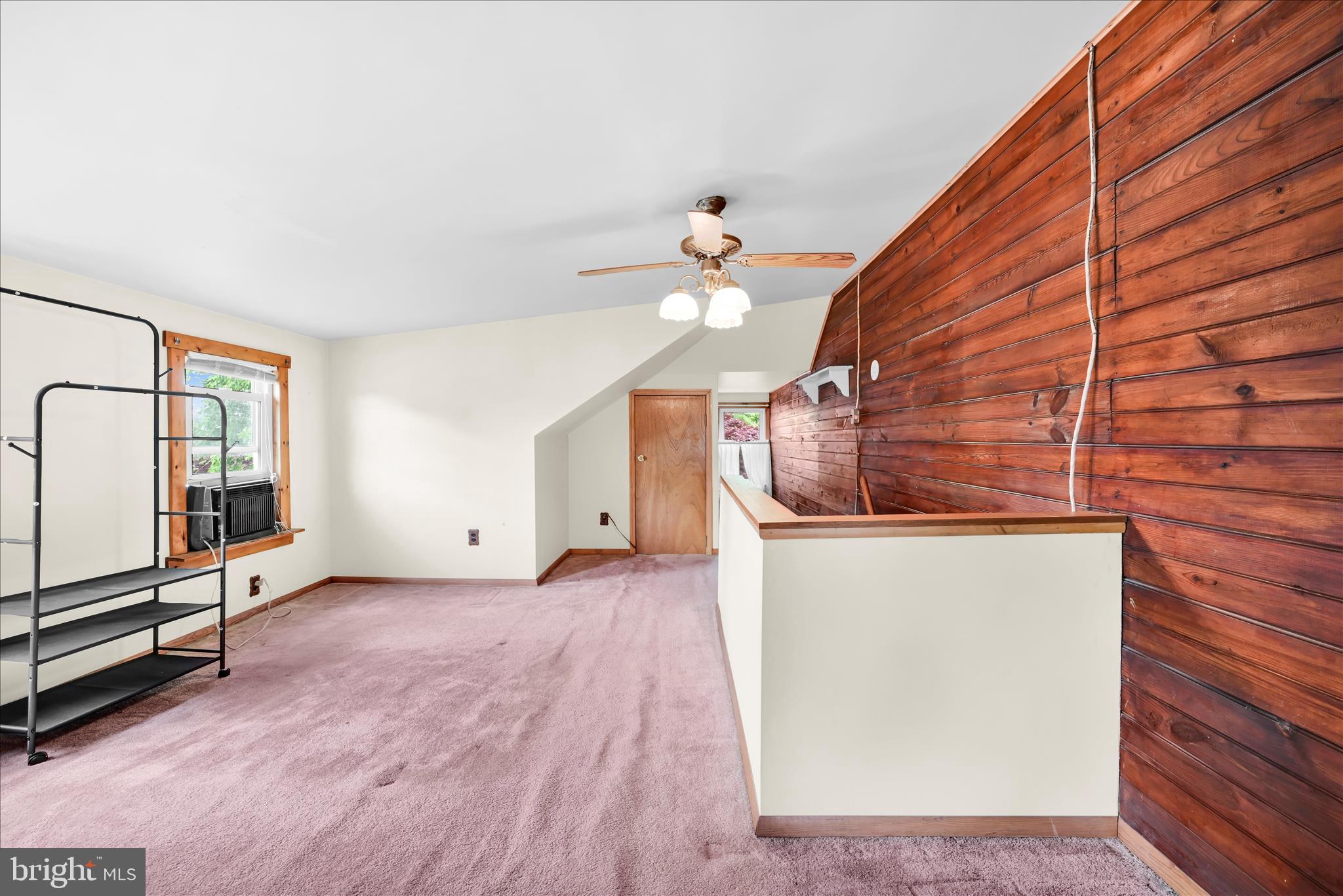 LINWOOD - Residential
