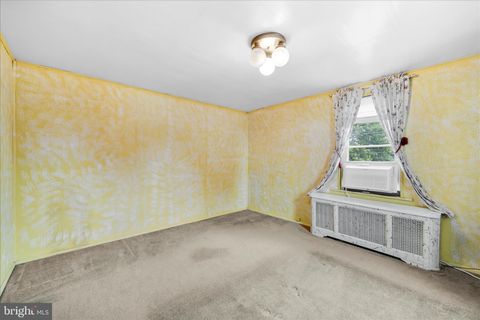 Tiny photo for 1666 Ward Street, MARCUS HOOK, PA 19061 (MLS # PADE2115164)