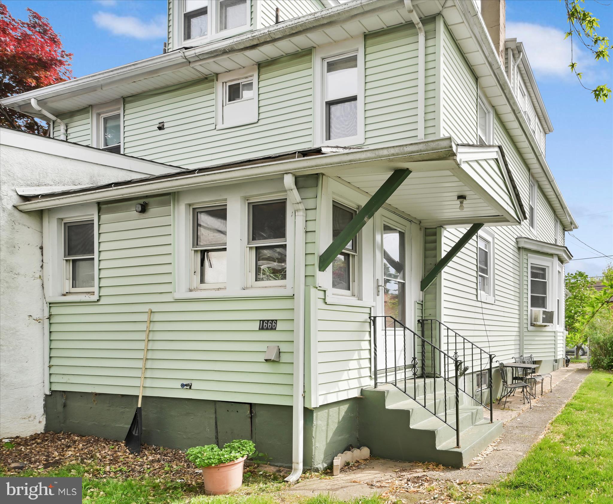 LINWOOD - Residential