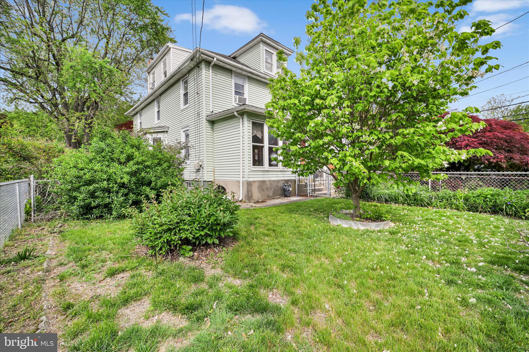 LINWOOD - Residential