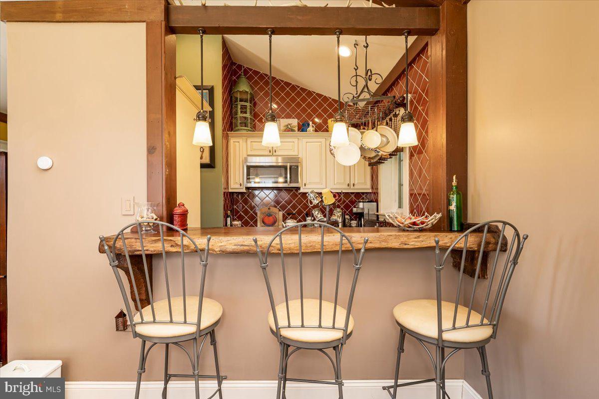 CARROLL MANOR - Residential