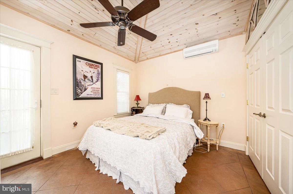 CARROLL MANOR - Residential