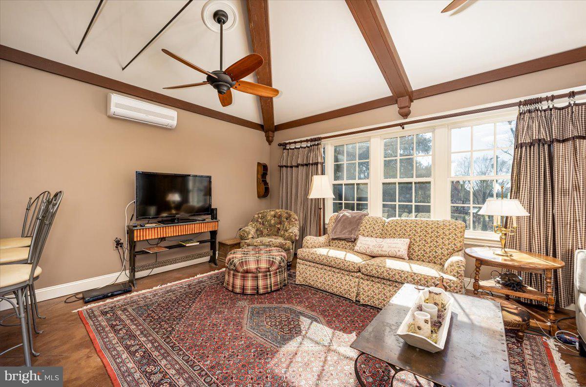 CARROLL MANOR - Residential