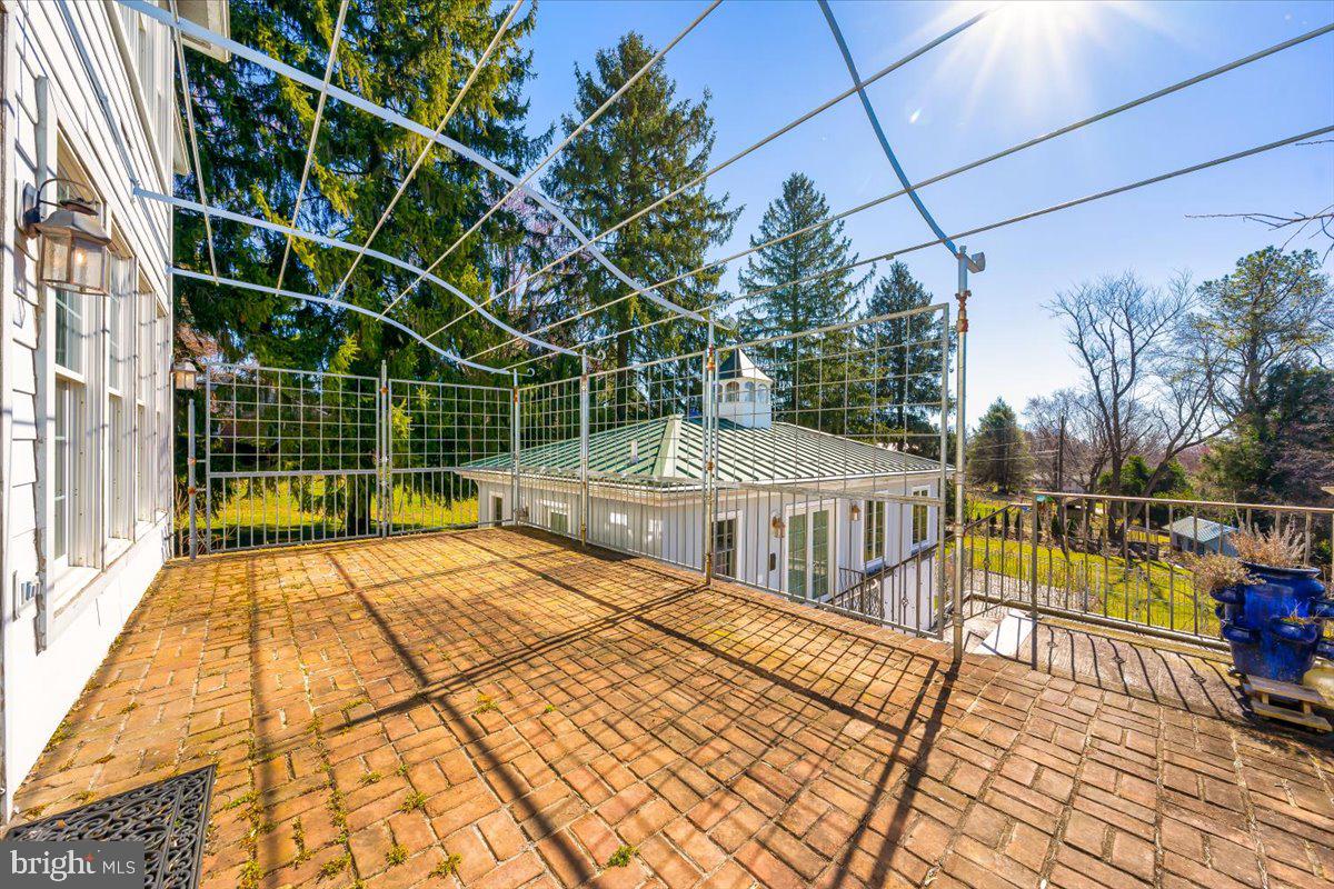 CARROLL MANOR - Residential