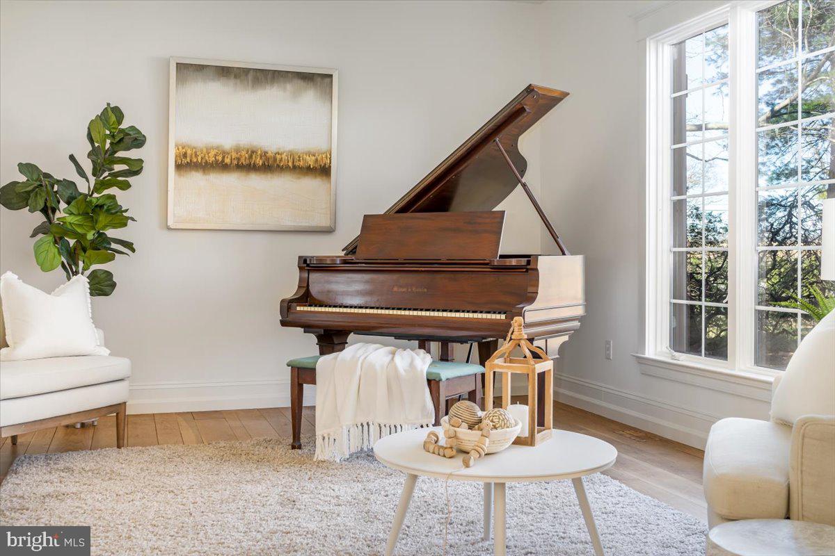 CARROLL MANOR - Residential