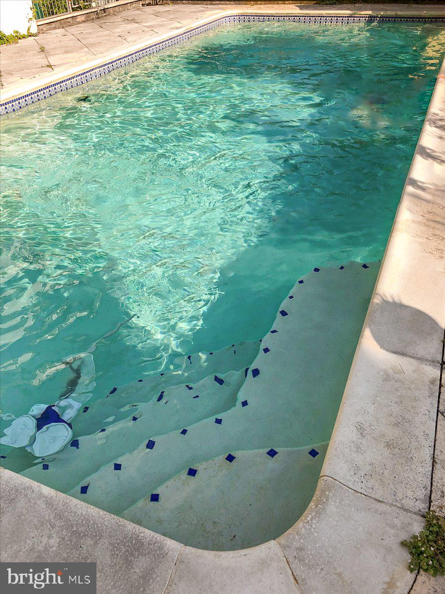 CARROLL MANOR - Residential