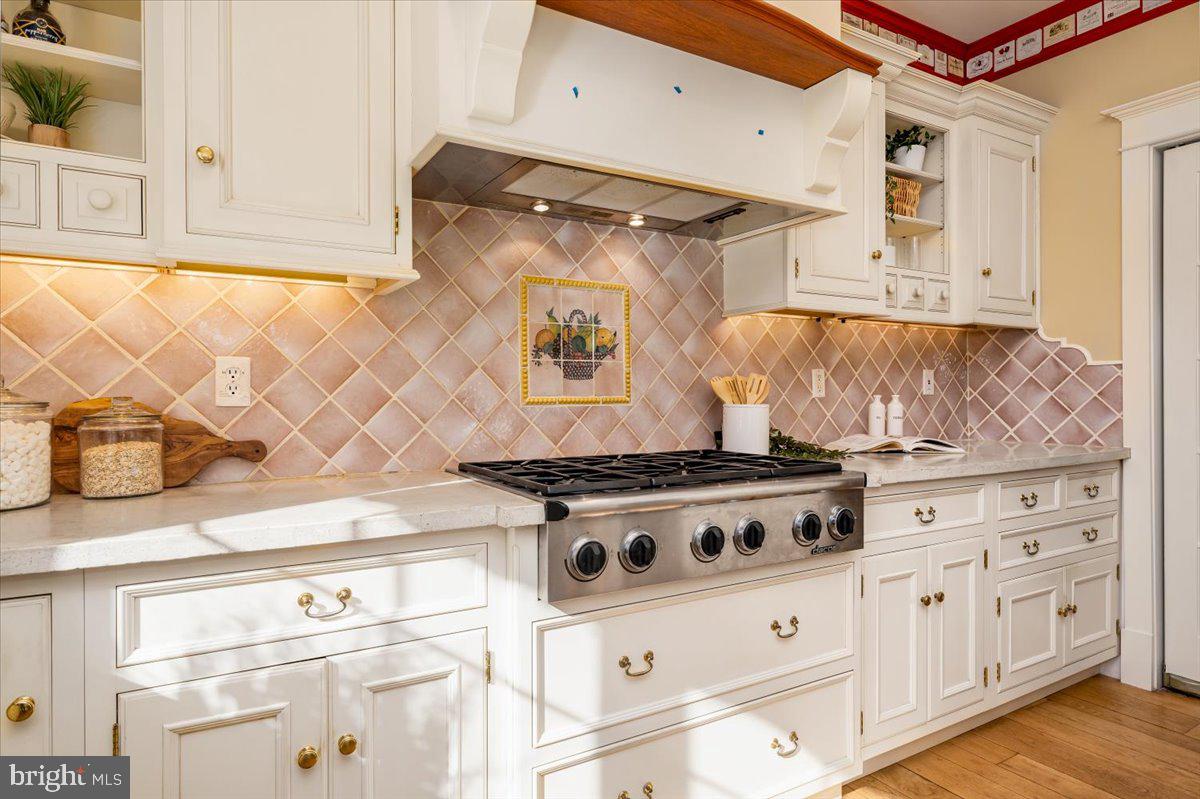 CARROLL MANOR - Residential