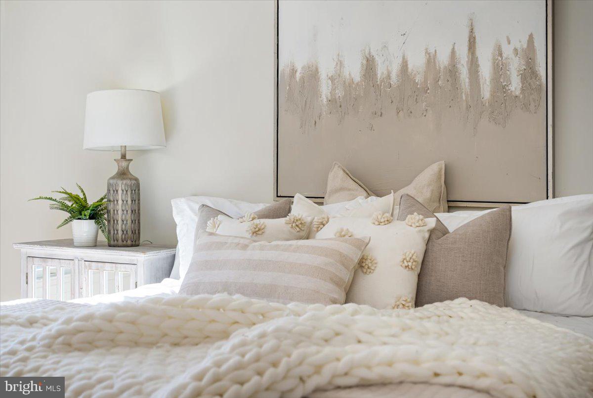 CARROLL MANOR - Residential