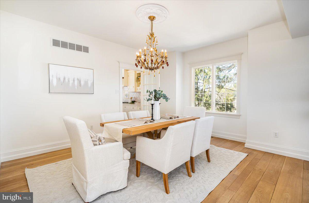 CARROLL MANOR - Residential