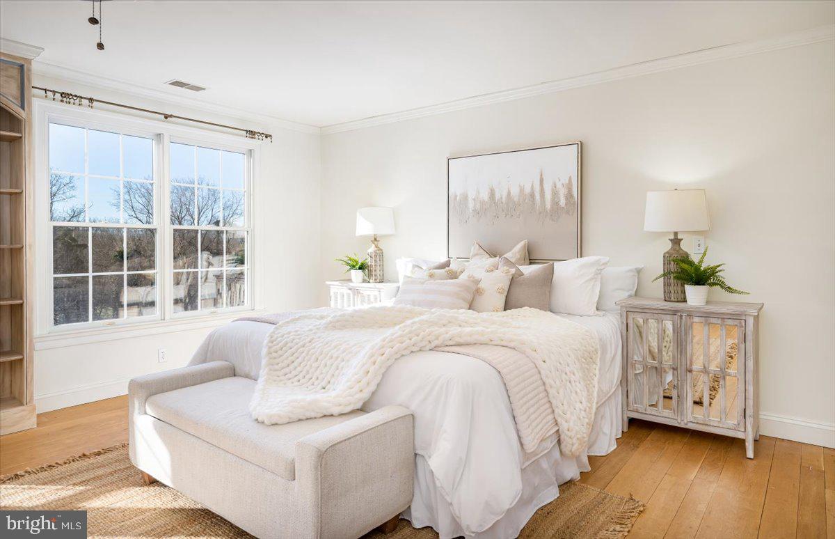 CARROLL MANOR - Residential