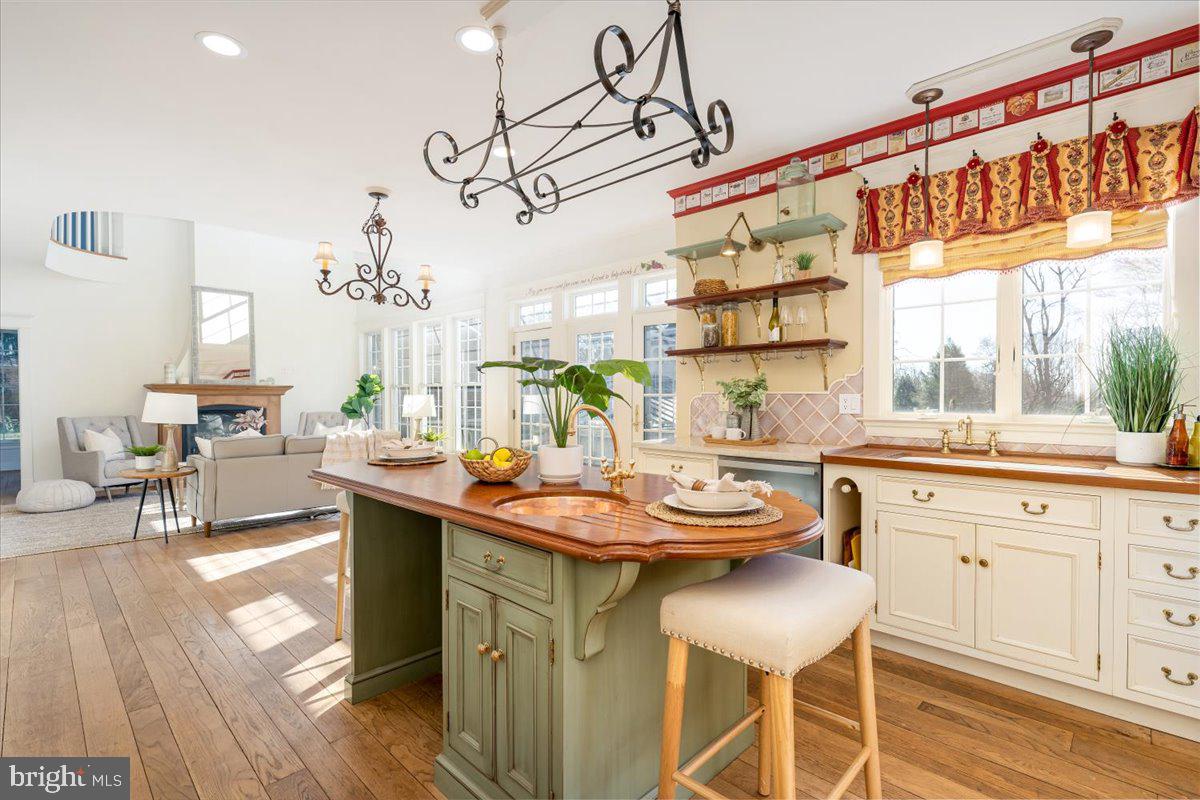 CARROLL MANOR - Residential