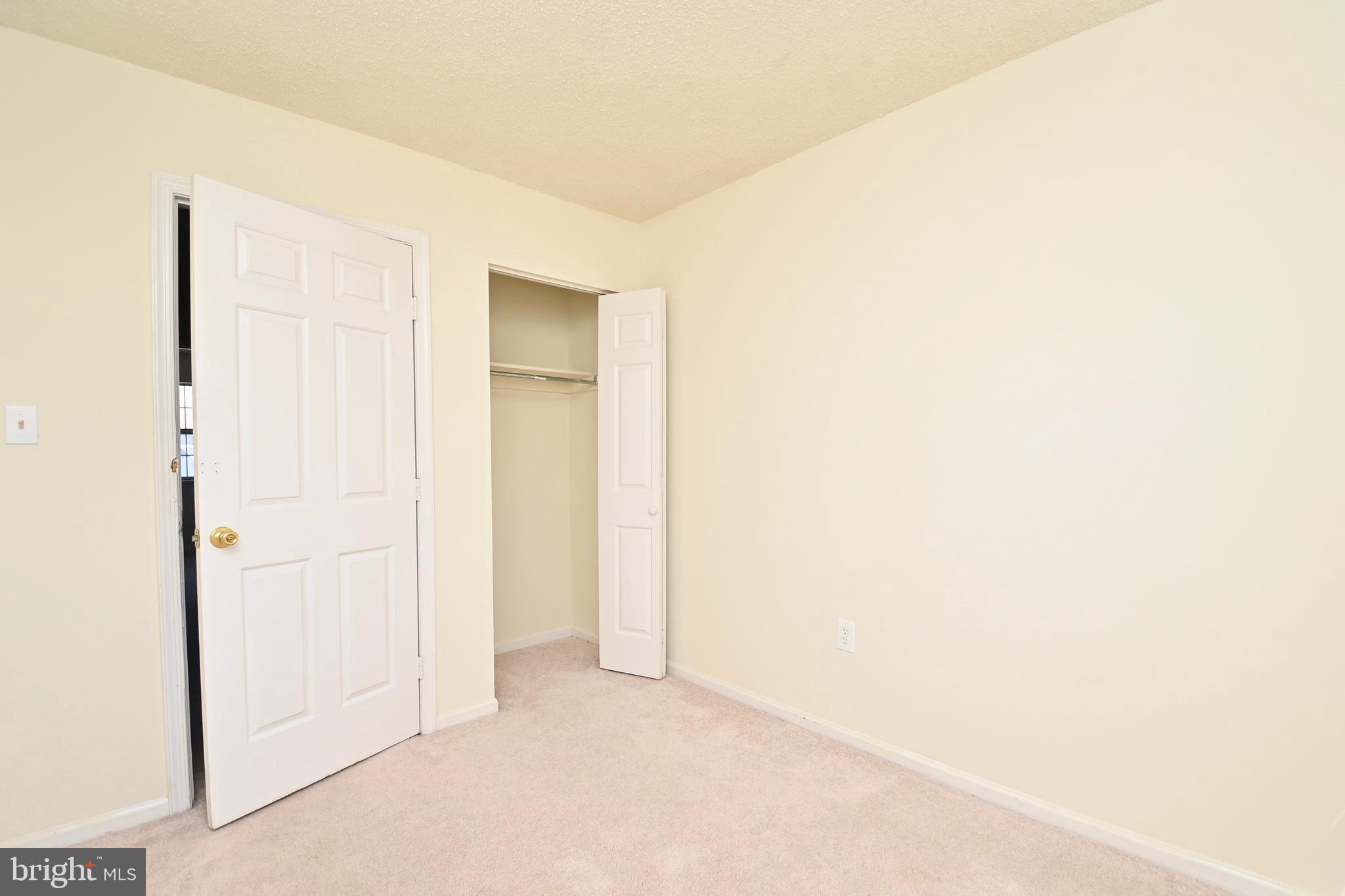 PORT O DUMFRIES - Residential Lease