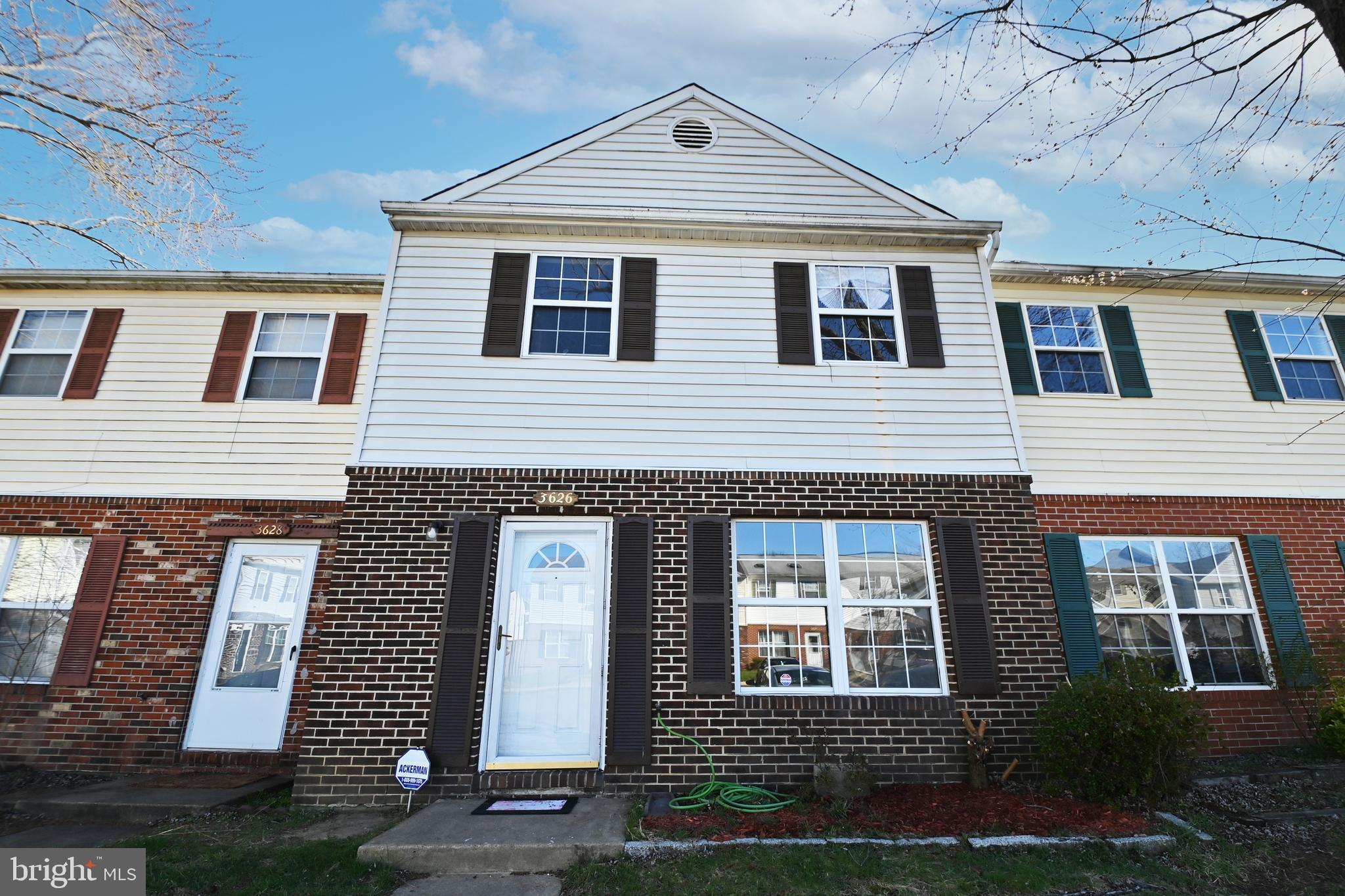 PORT O DUMFRIES - Residential Lease