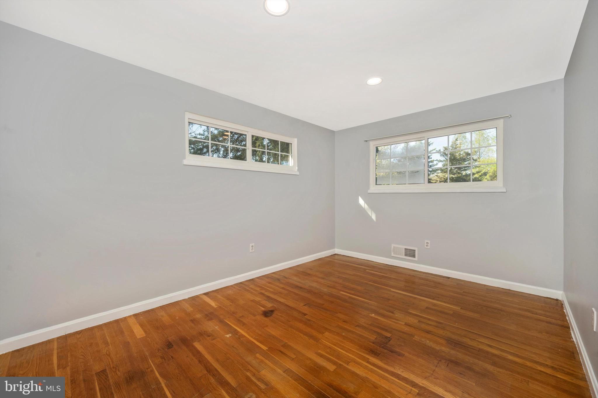 ASPEN HILL PARK - Residential