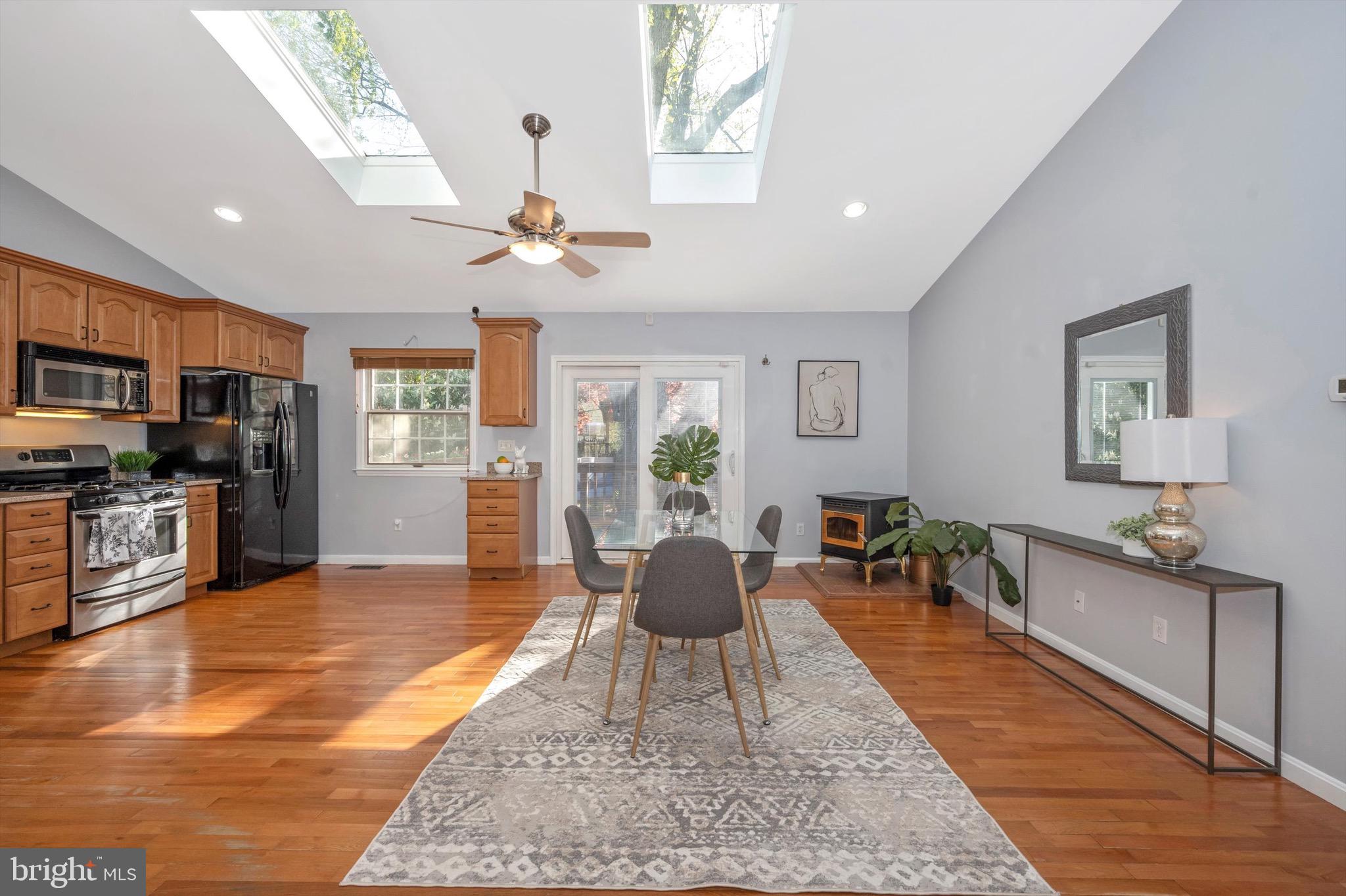 ASPEN HILL PARK - Residential