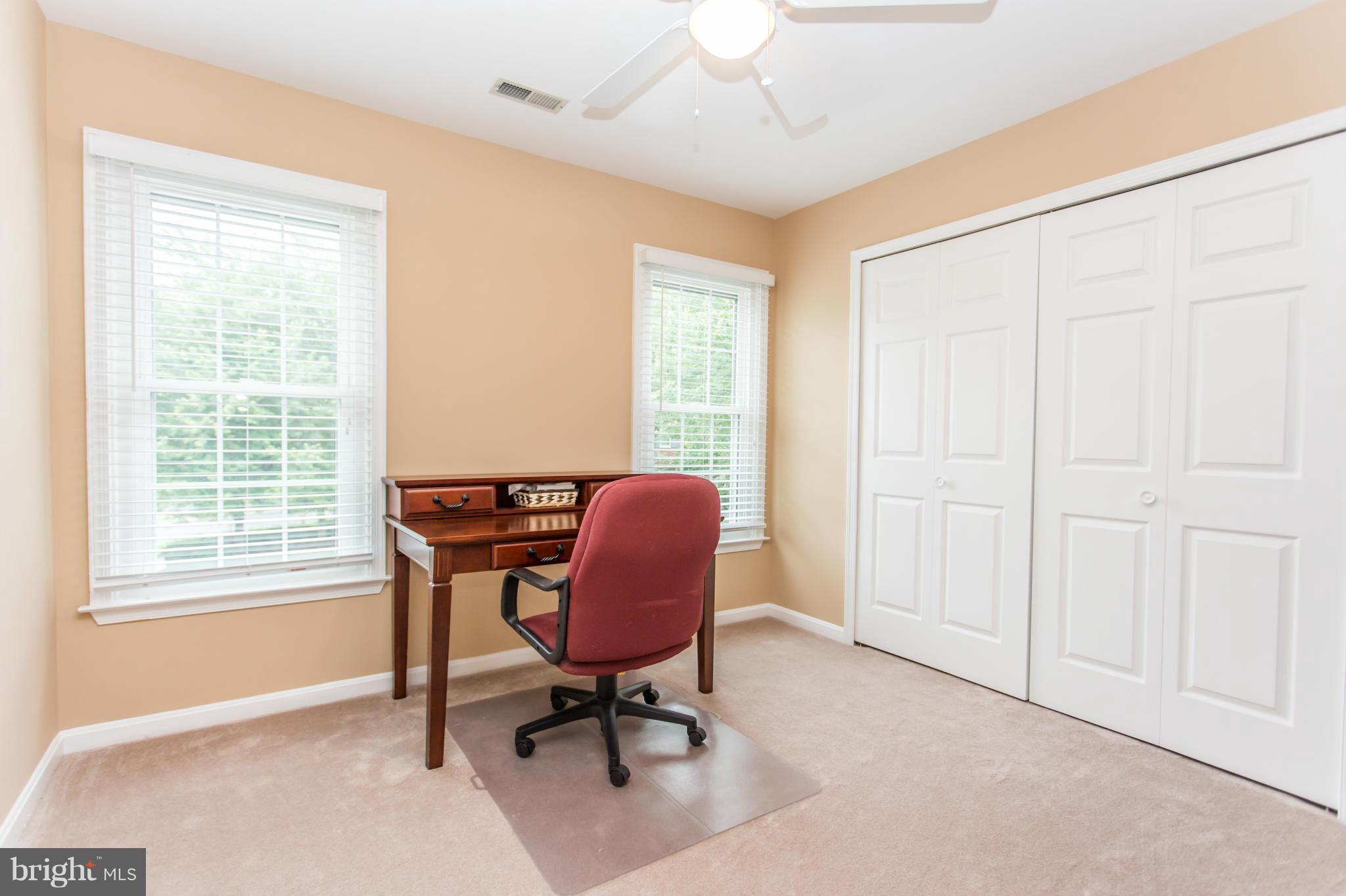 HAMPTON OAKS - Residential