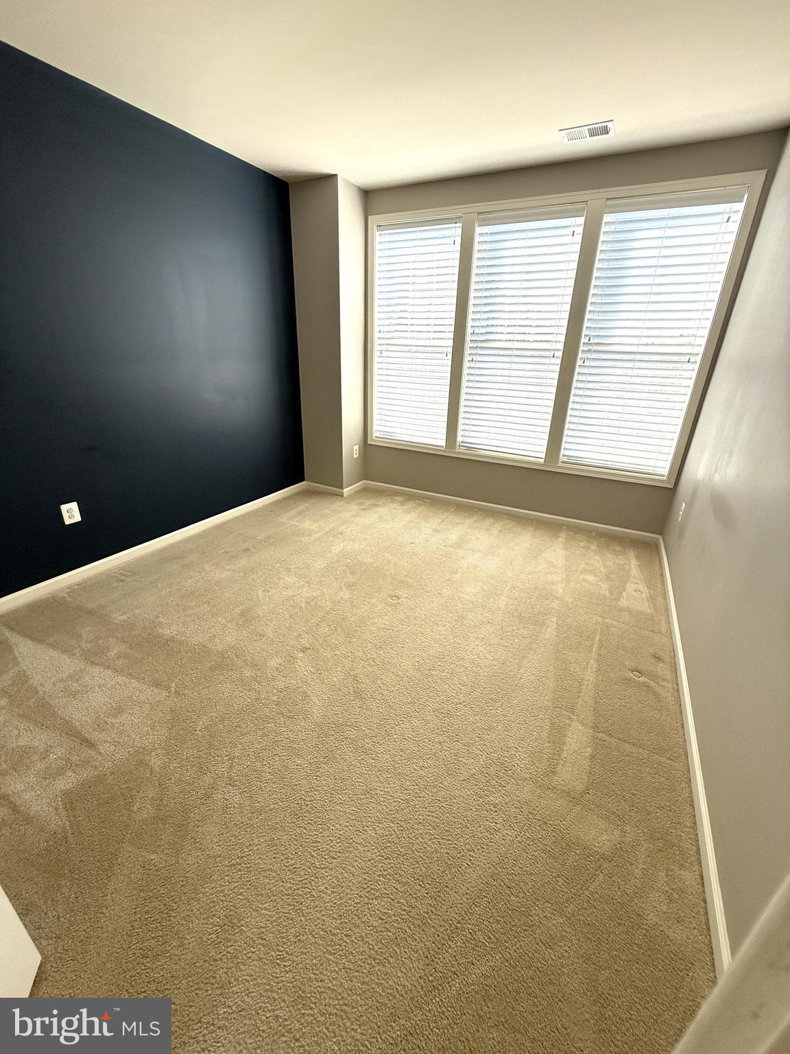 BUCKINGHAM AT LOUDOUN VALLEY - Residential Lease