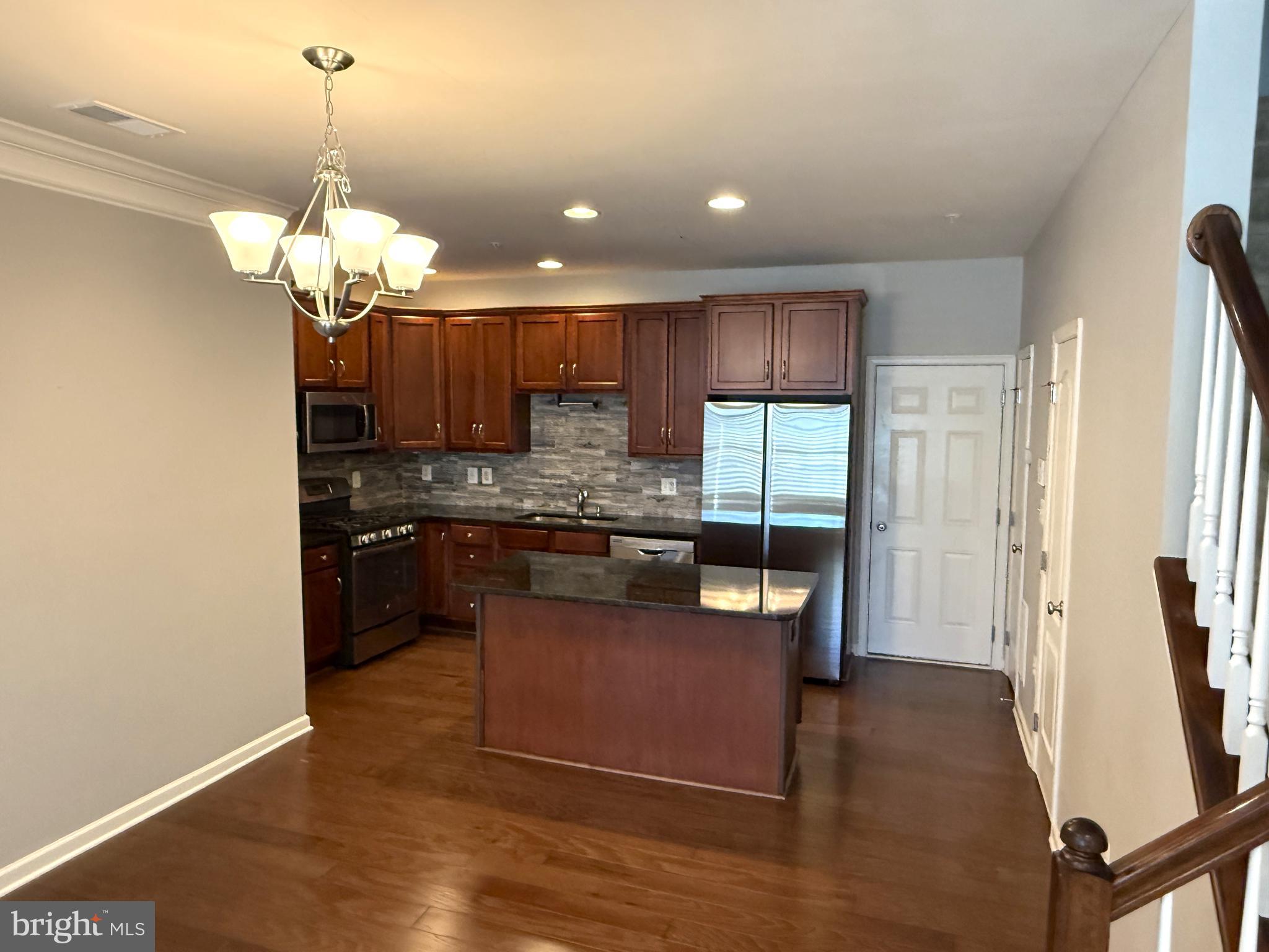 BUCKINGHAM AT LOUDOUN VALLEY - Residential Lease