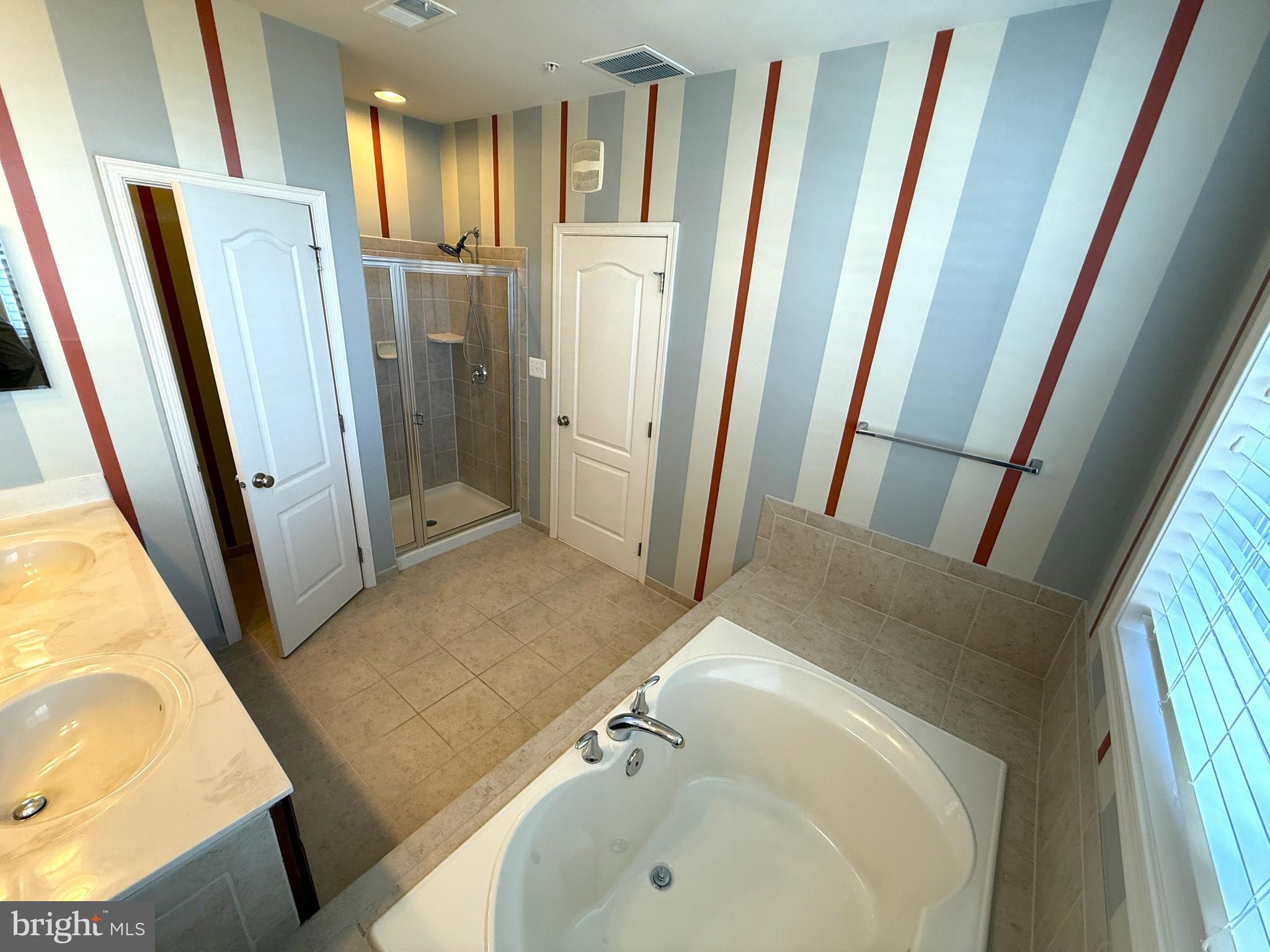 BUCKINGHAM AT LOUDOUN VALLEY - Residential Lease