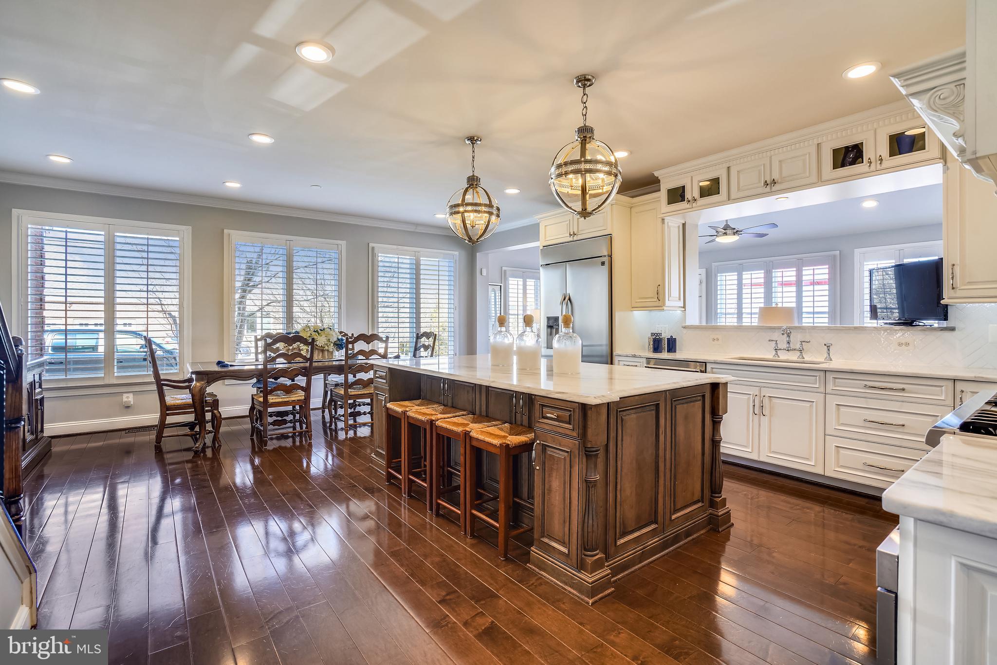 BELMONT COUNTRY CLUB - Residential