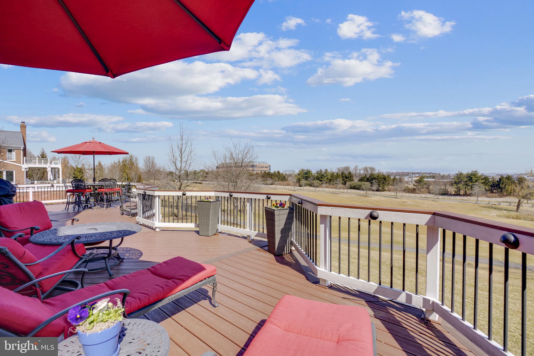 BELMONT COUNTRY CLUB - Residential