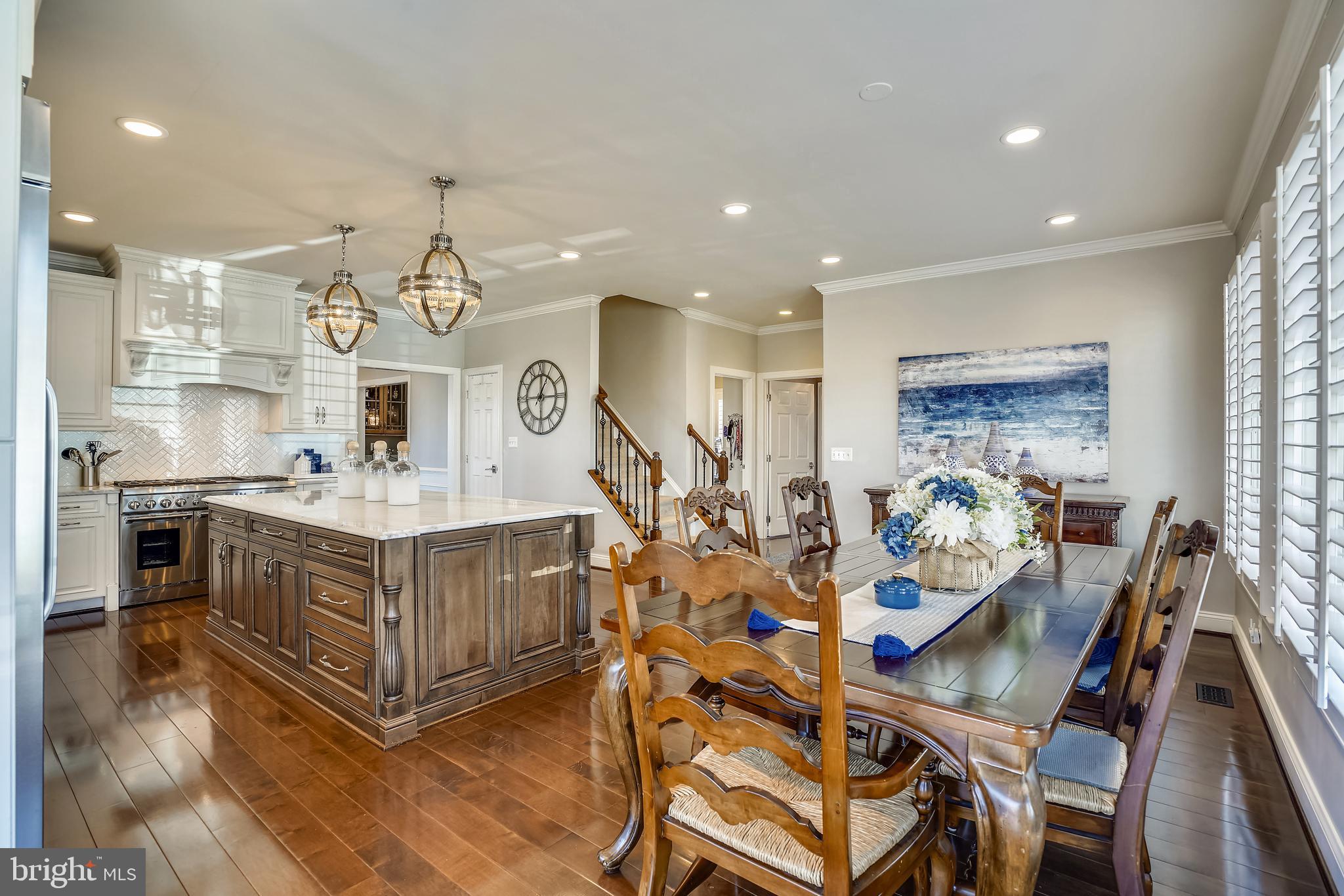 BELMONT COUNTRY CLUB - Residential