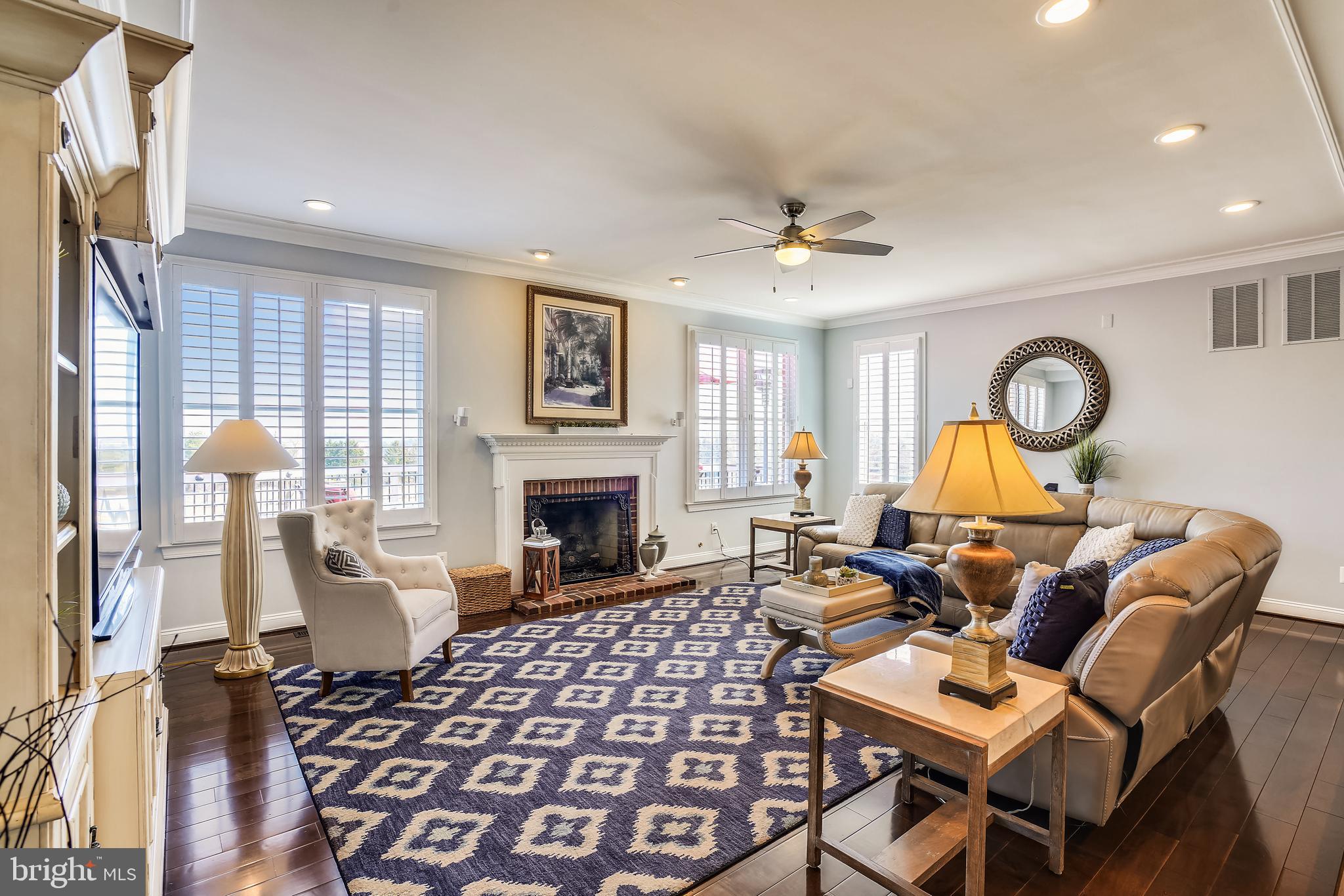 BELMONT COUNTRY CLUB - Residential