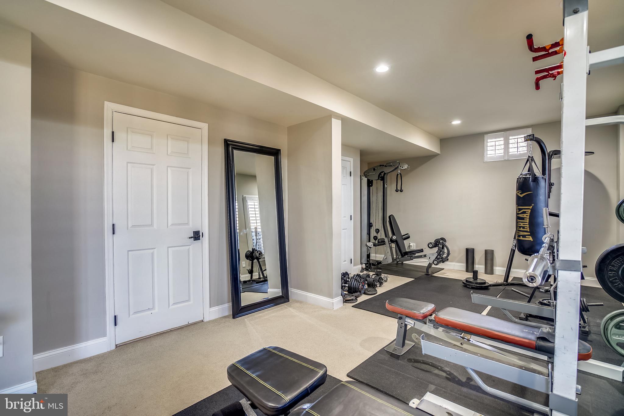 BELMONT COUNTRY CLUB - Residential