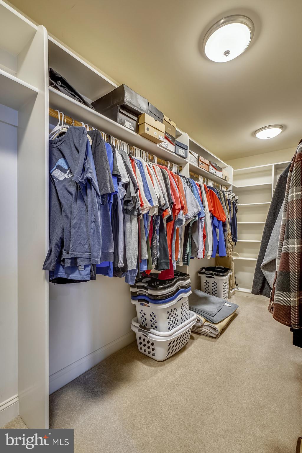 BELMONT COUNTRY CLUB - Residential