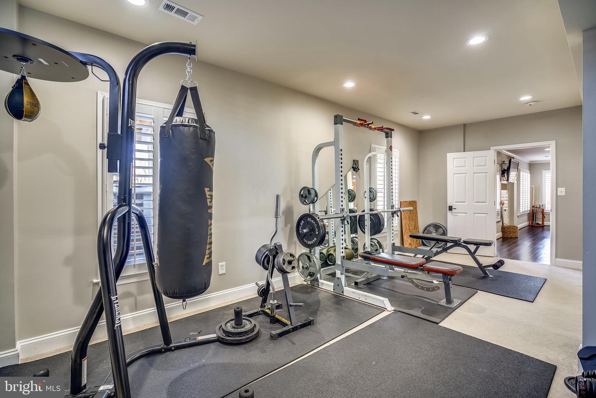 BELMONT COUNTRY CLUB - Residential