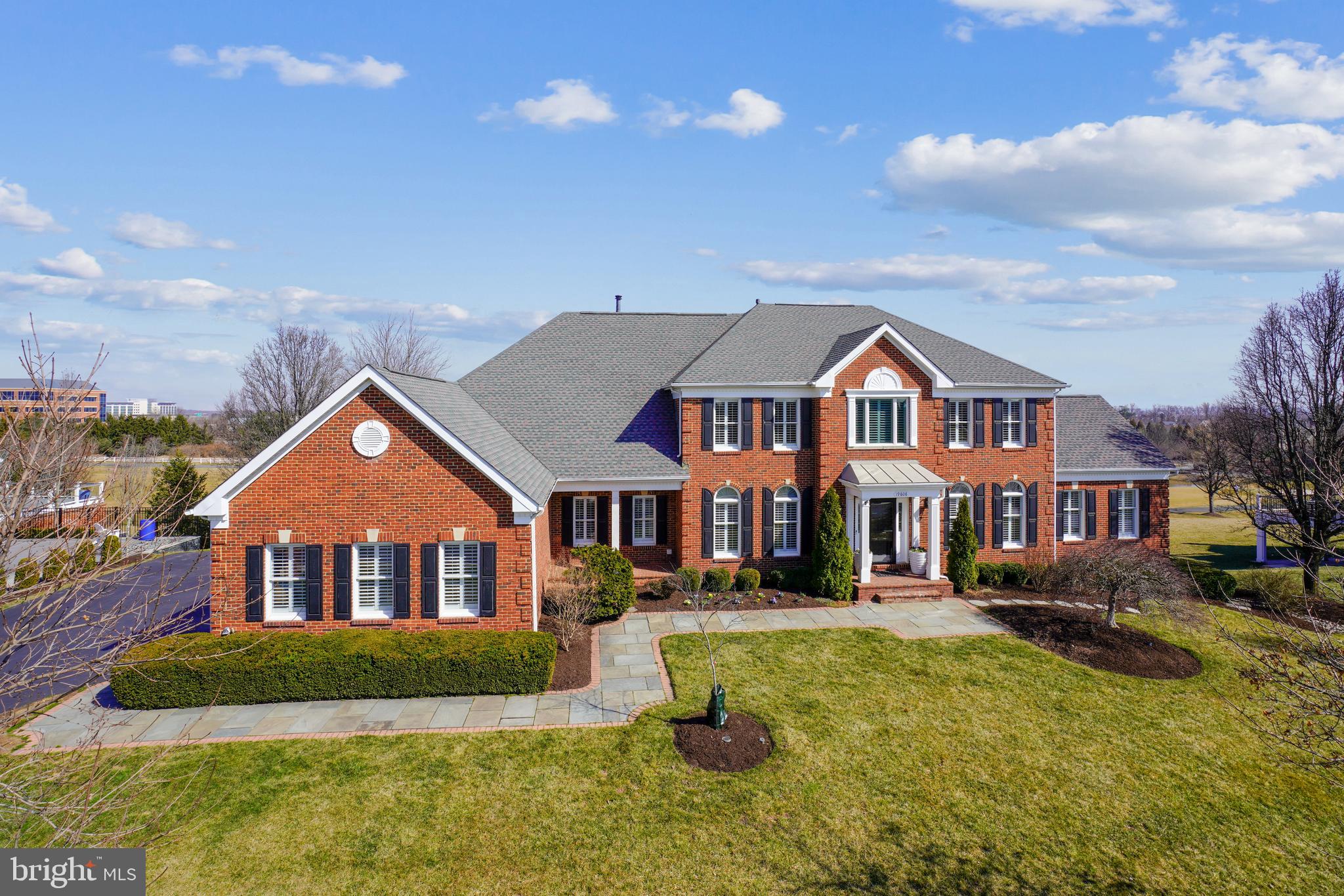 BELMONT COUNTRY CLUB - Residential