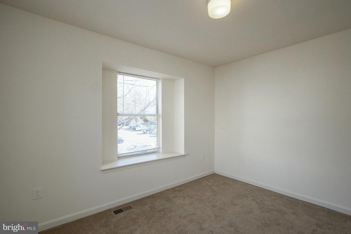 HILLSIDE TOWNES - Residential