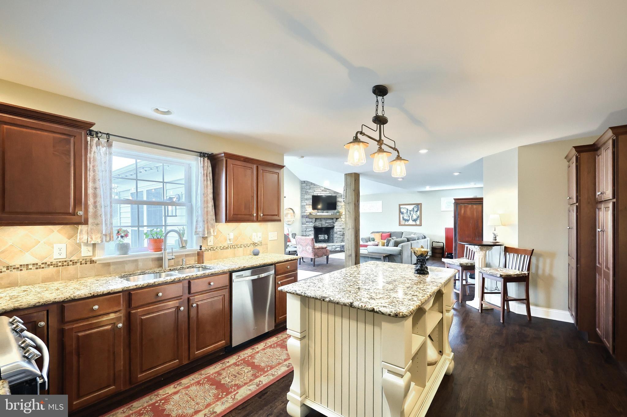 GREYSTONE - Residential