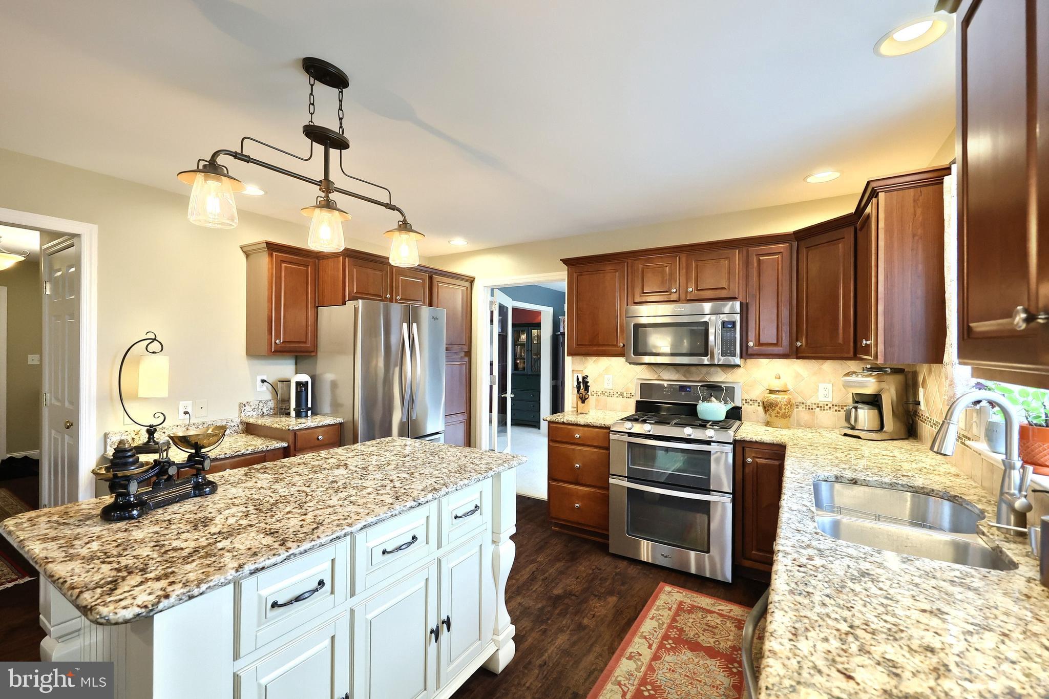 GREYSTONE - Residential