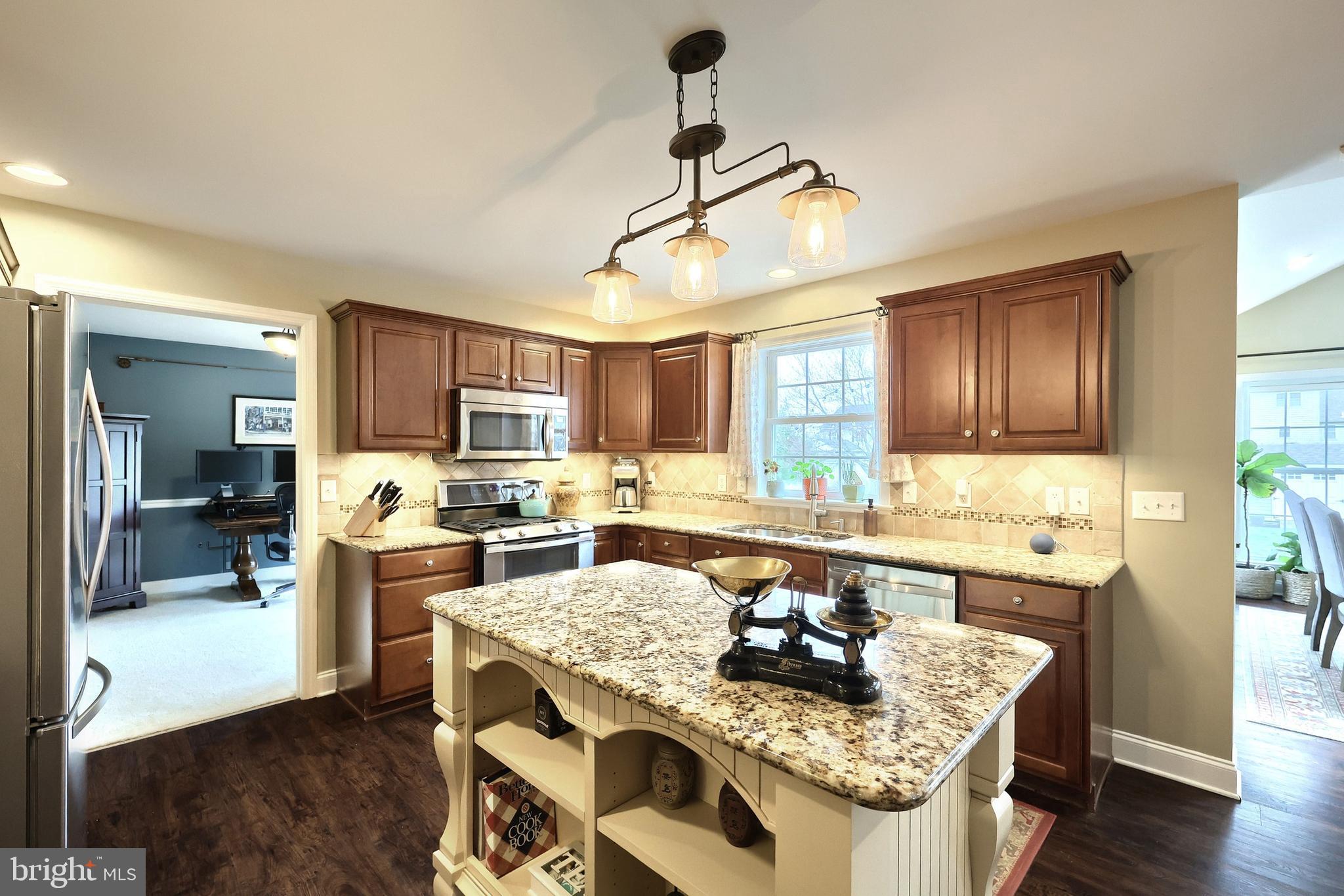 GREYSTONE - Residential