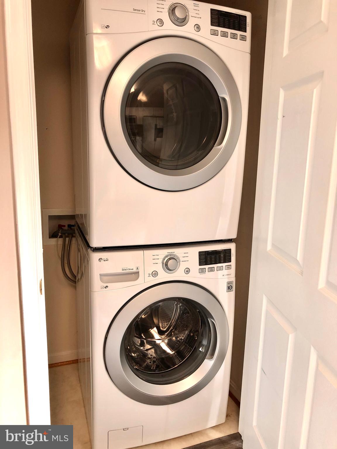 STONE RIDGE - Residential