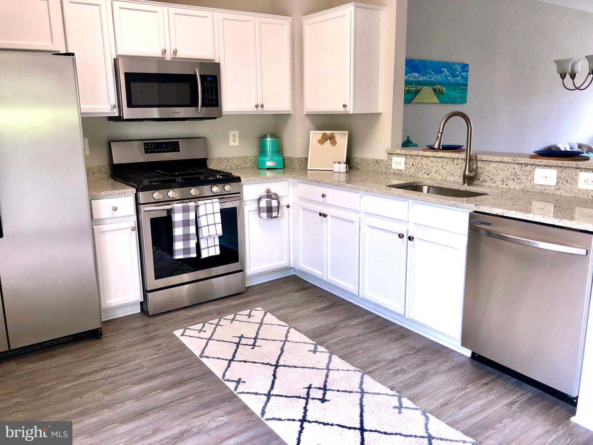 STONE RIDGE - Residential