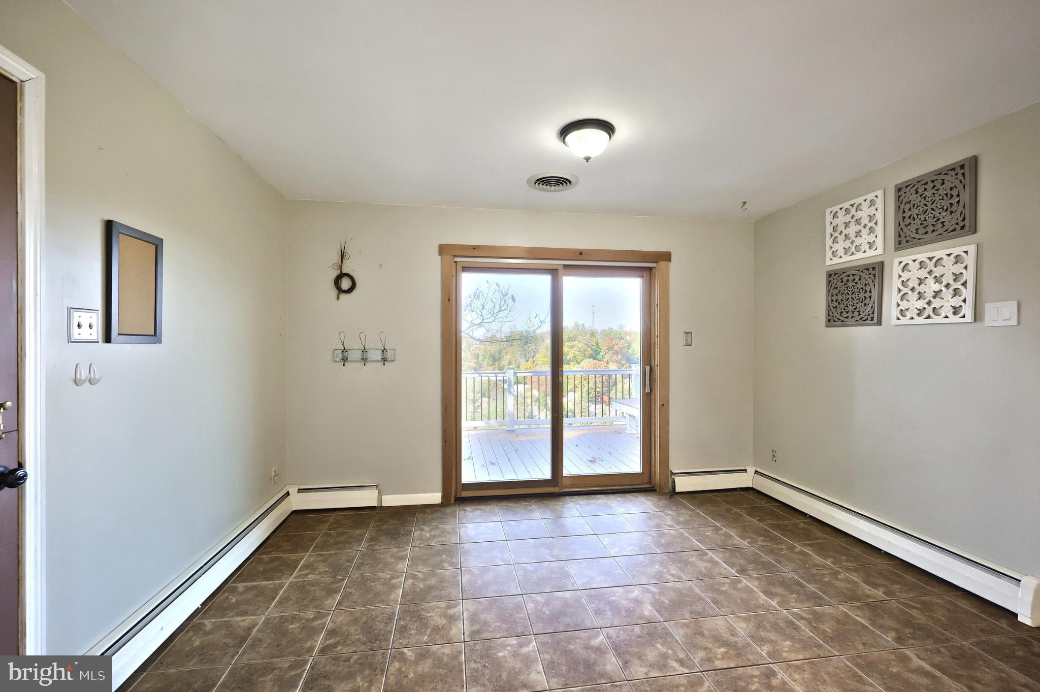 GLEN ROCK BORO - Residential