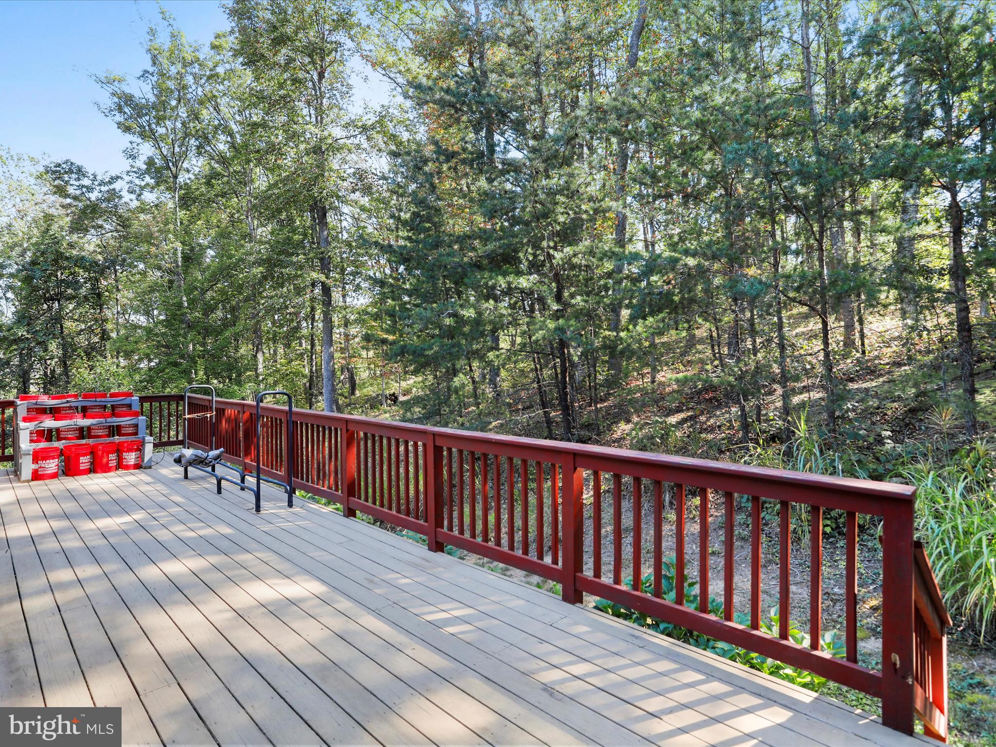 SPRING HOLLOW - Residential