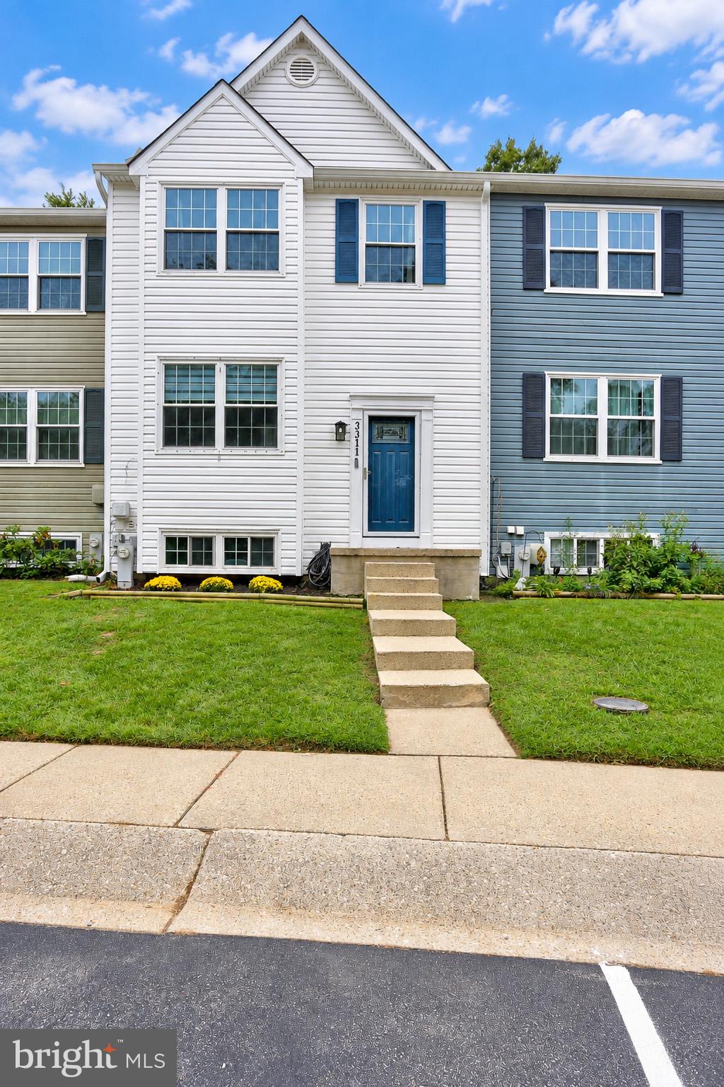 3311 PESCARA COURT