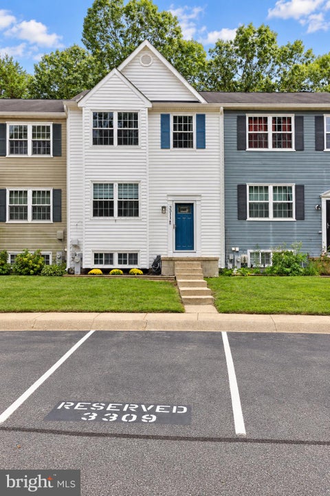 Townhouse For Sale - 3311 Pescara Court<br/> PASADENA, MD 21122