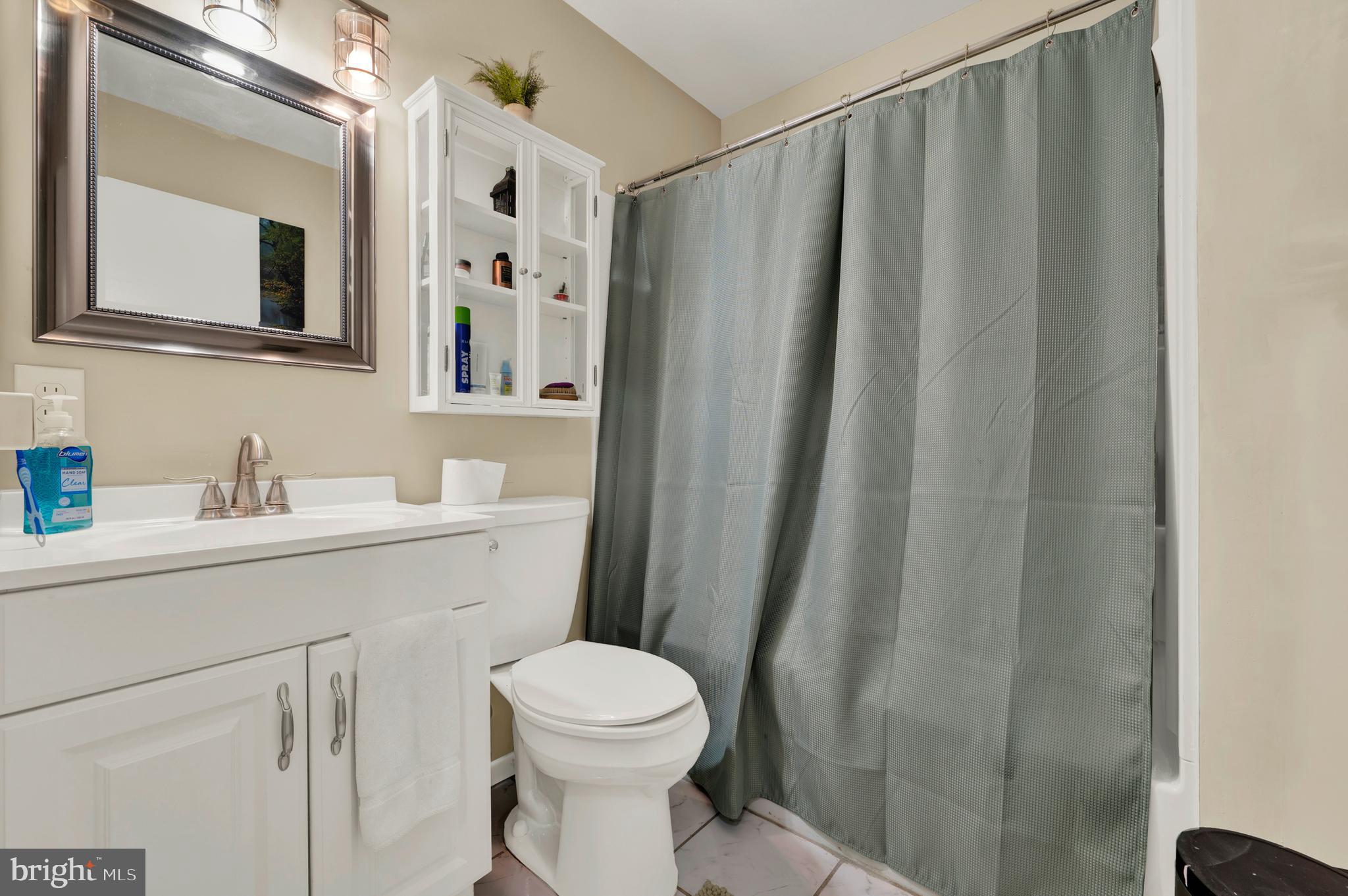 OAK RIDGE - Residential