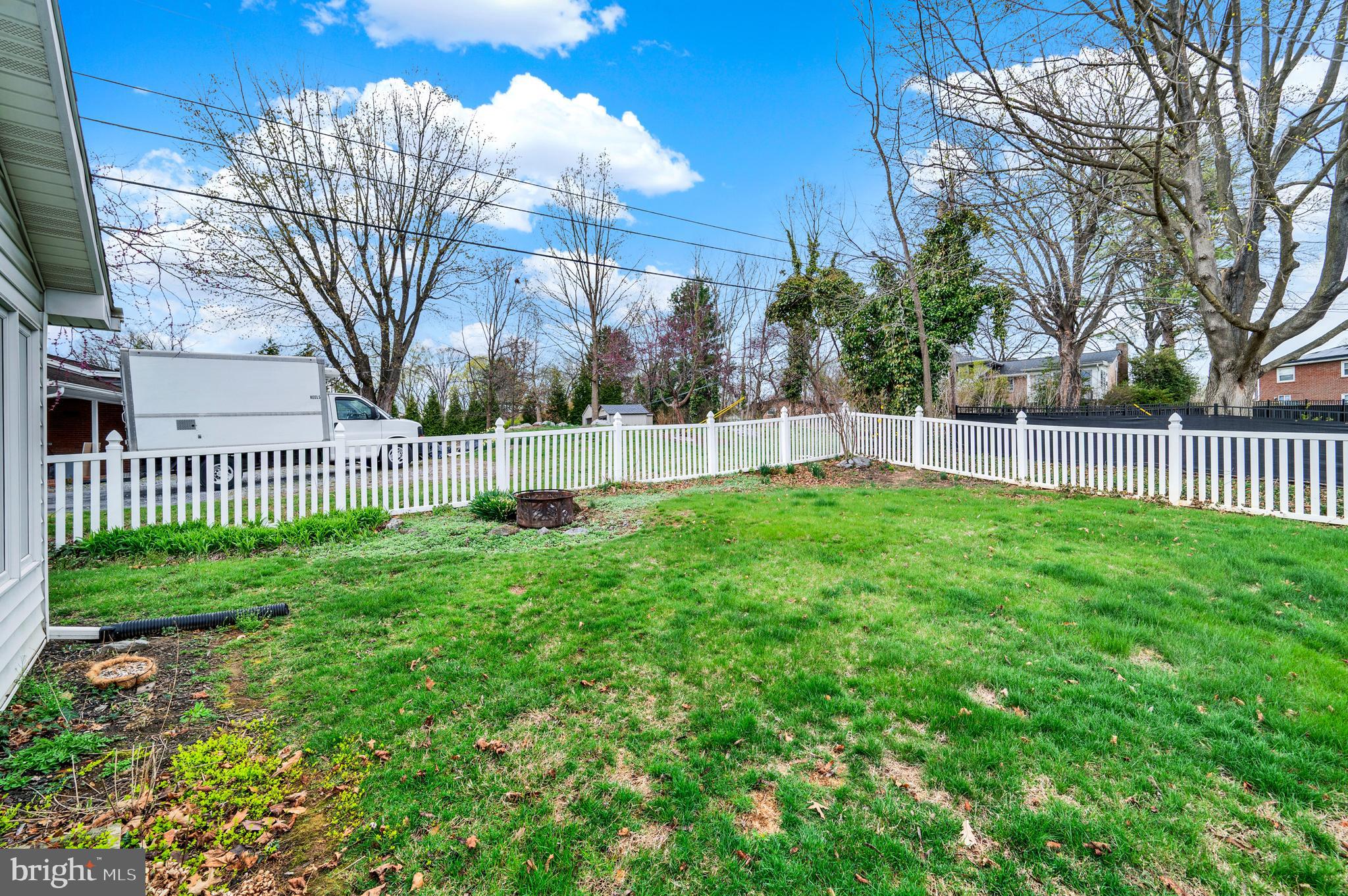 OAK RIDGE - Residential