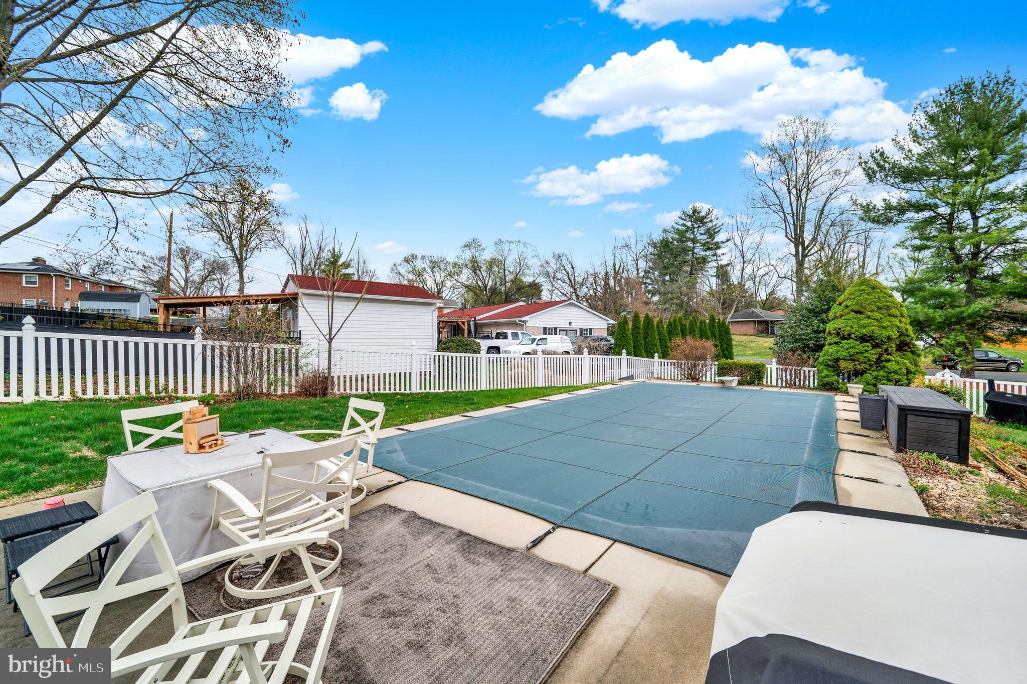 OAK RIDGE - Residential