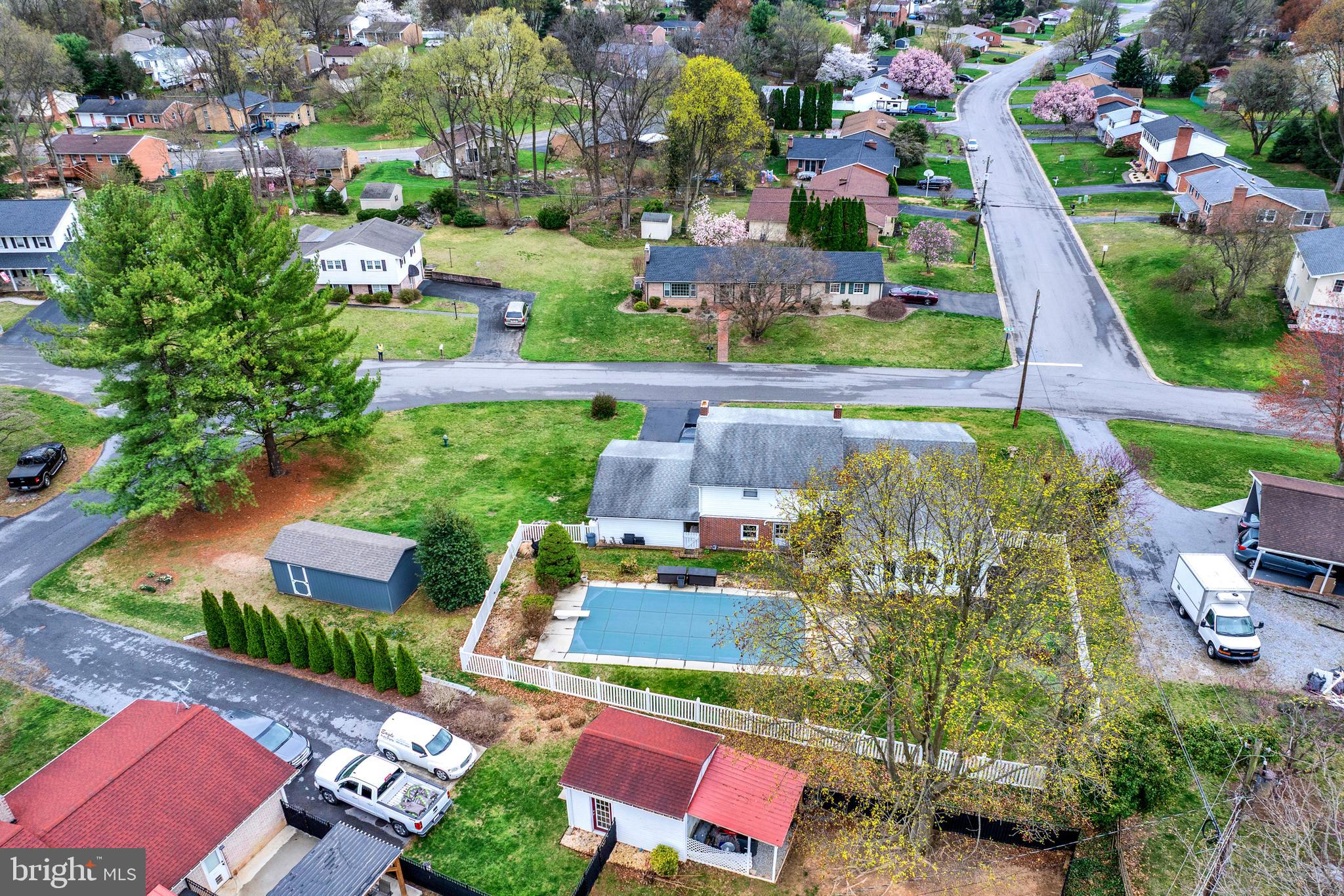 OAK RIDGE - Residential