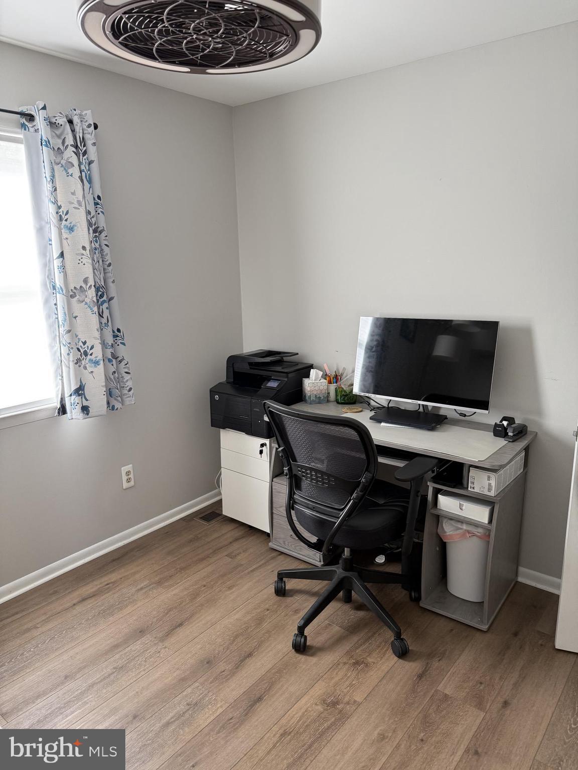 LAUREL HILLS - Residential