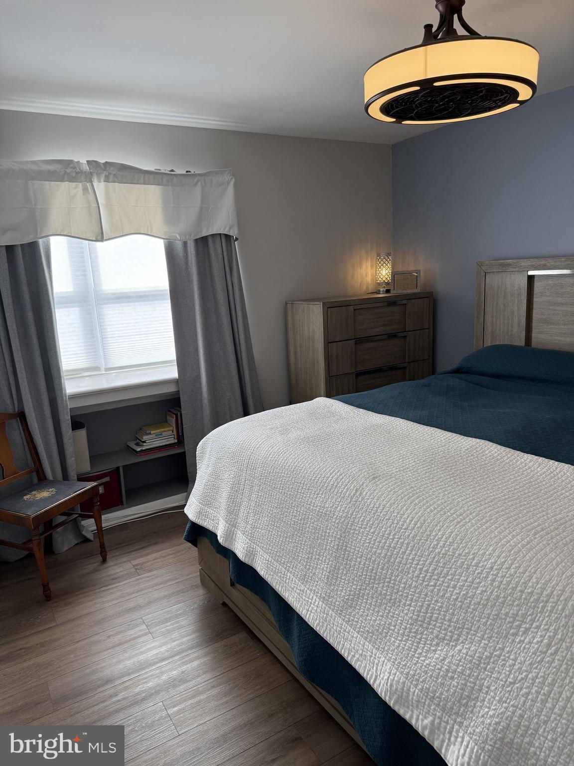 LAUREL HILLS - Residential