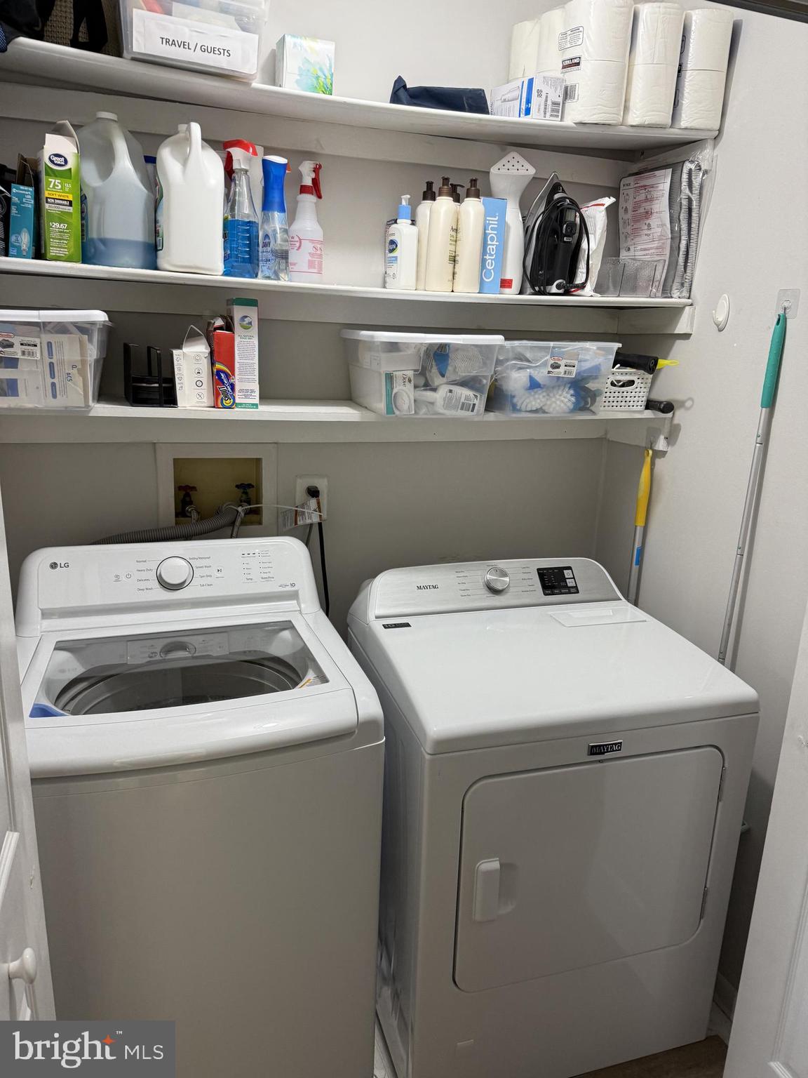 LAUREL HILLS - Residential